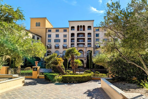Hilton Lake Las Vegas Resort & Spa